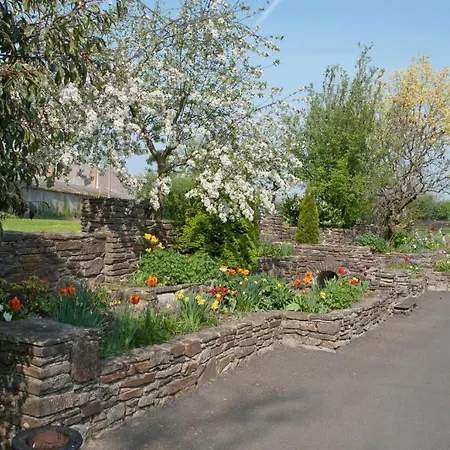 Sandymount House 4*